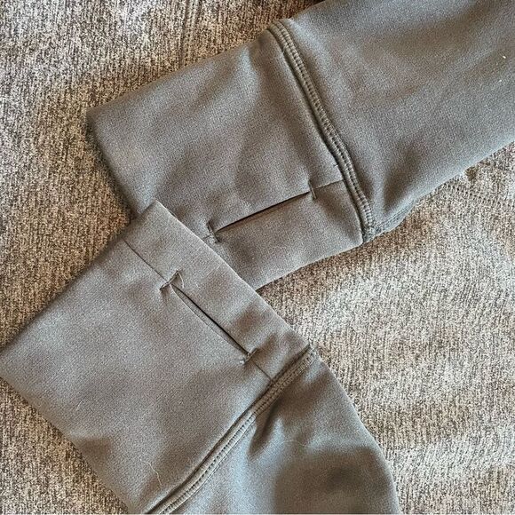 Women’s Nike thermafit hoodie sweatshirt size XL charcoal gray pink - Picture 5 of 6